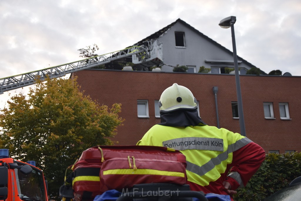 Feuer 2 Y Koeln Suerth Elisabeth Selbertstr P098.JPG - Miklos Laubert